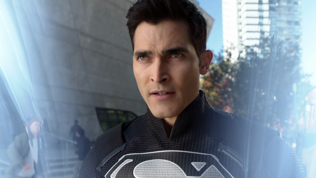 Superman Suit John Deegan Arrowverse Wiki Fandom 0370