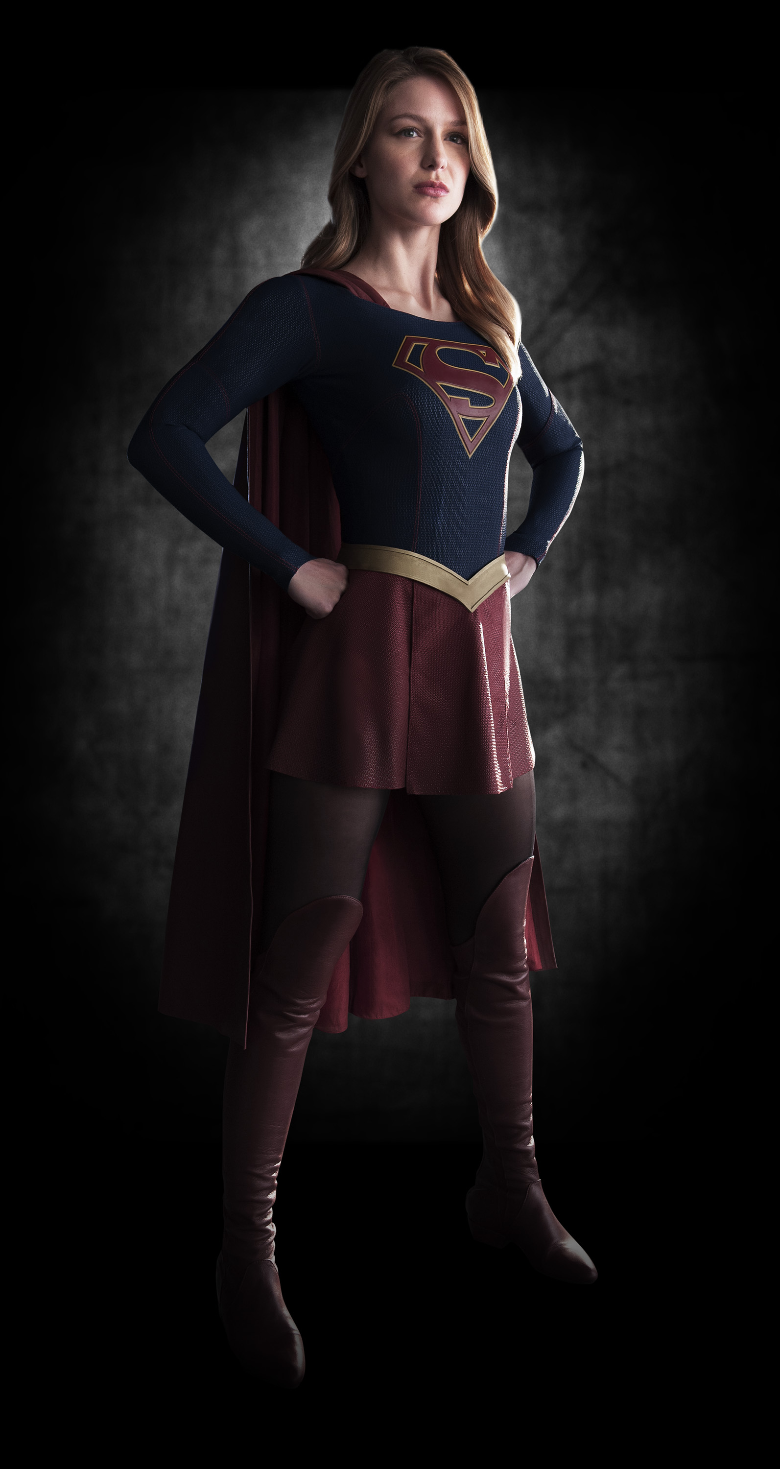 Image Kara Danvers costume promo.png Arrowverse Wiki FANDOM