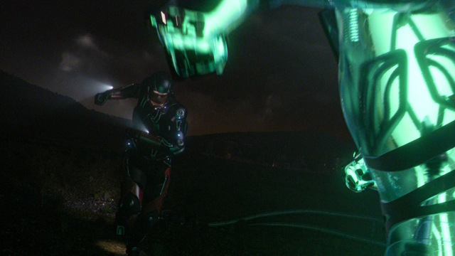 File:The Atom fights the Leviathan.png