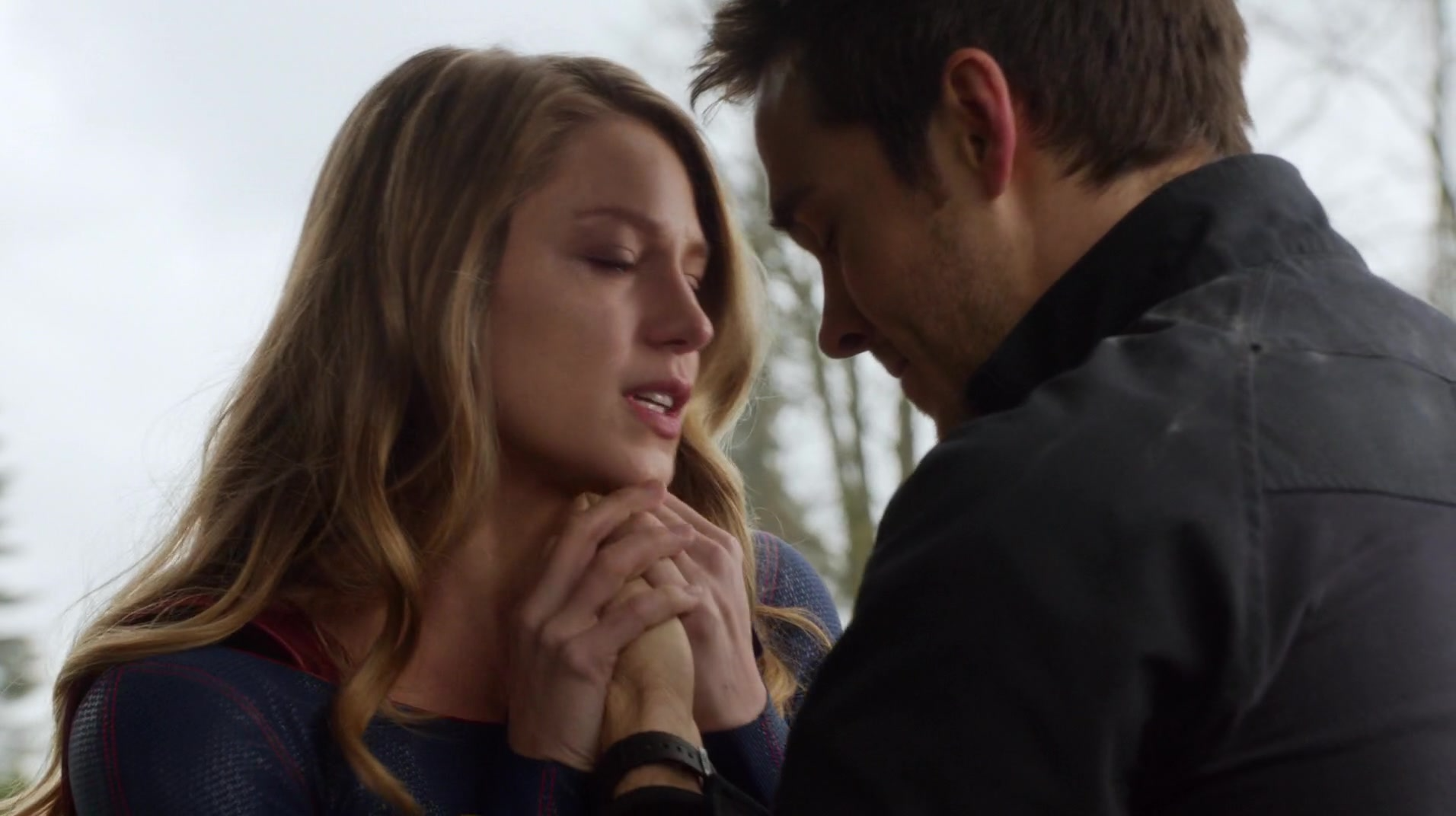 Image Kara and Mon El saying goodbye png Arrowverse Image Kara and Mon El saying goodbye png Arrowverse