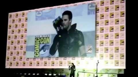 Stephen Amell unveils the Green Arrow suit at San Diego Comic-Con 2015