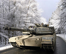 220px-M1A Abrams im Taunus