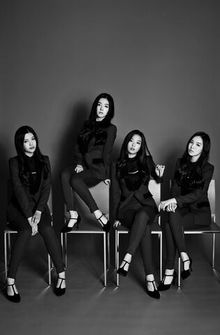 File:Red-Velvet-Be-Narural-teaser-group-4.jpg