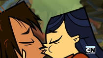 Noah emma kiss
