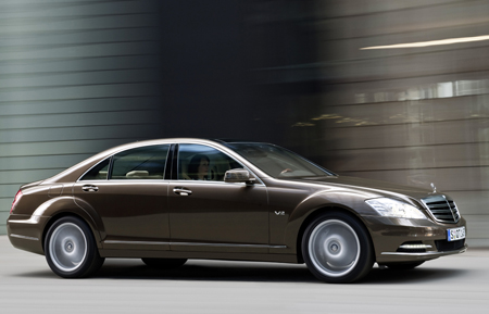 07-2010-m-b-s600small