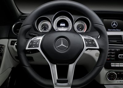Mercedes-Benz-C-Class 2012 15small