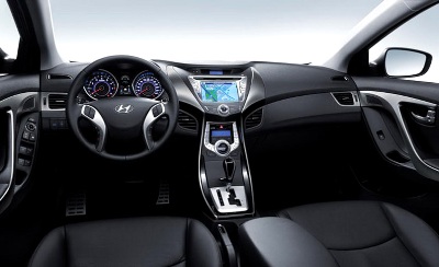 2011-Hyundai-Elantra-1small