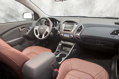 2010-Hyundai-Tucson-8small