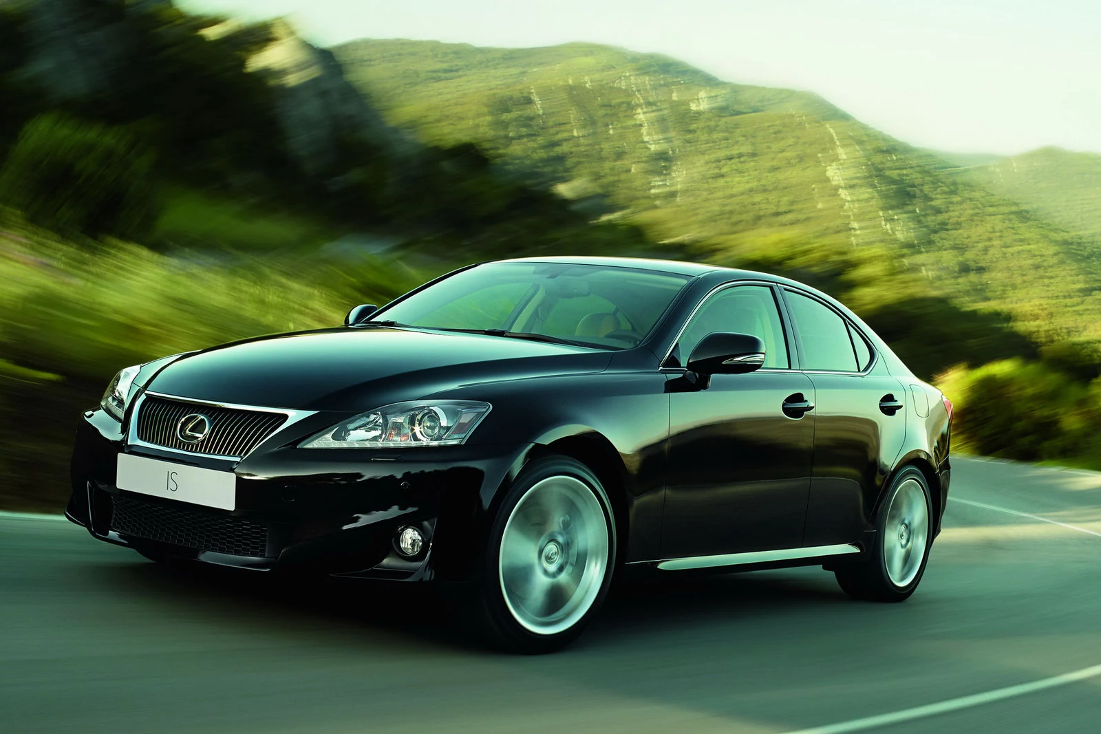 Lexus is википедия