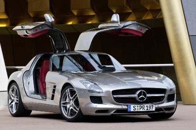 Mercedes-SLS-AMG-26small