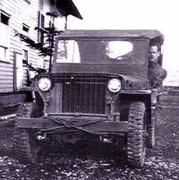 597px-Wiki Jeep 5