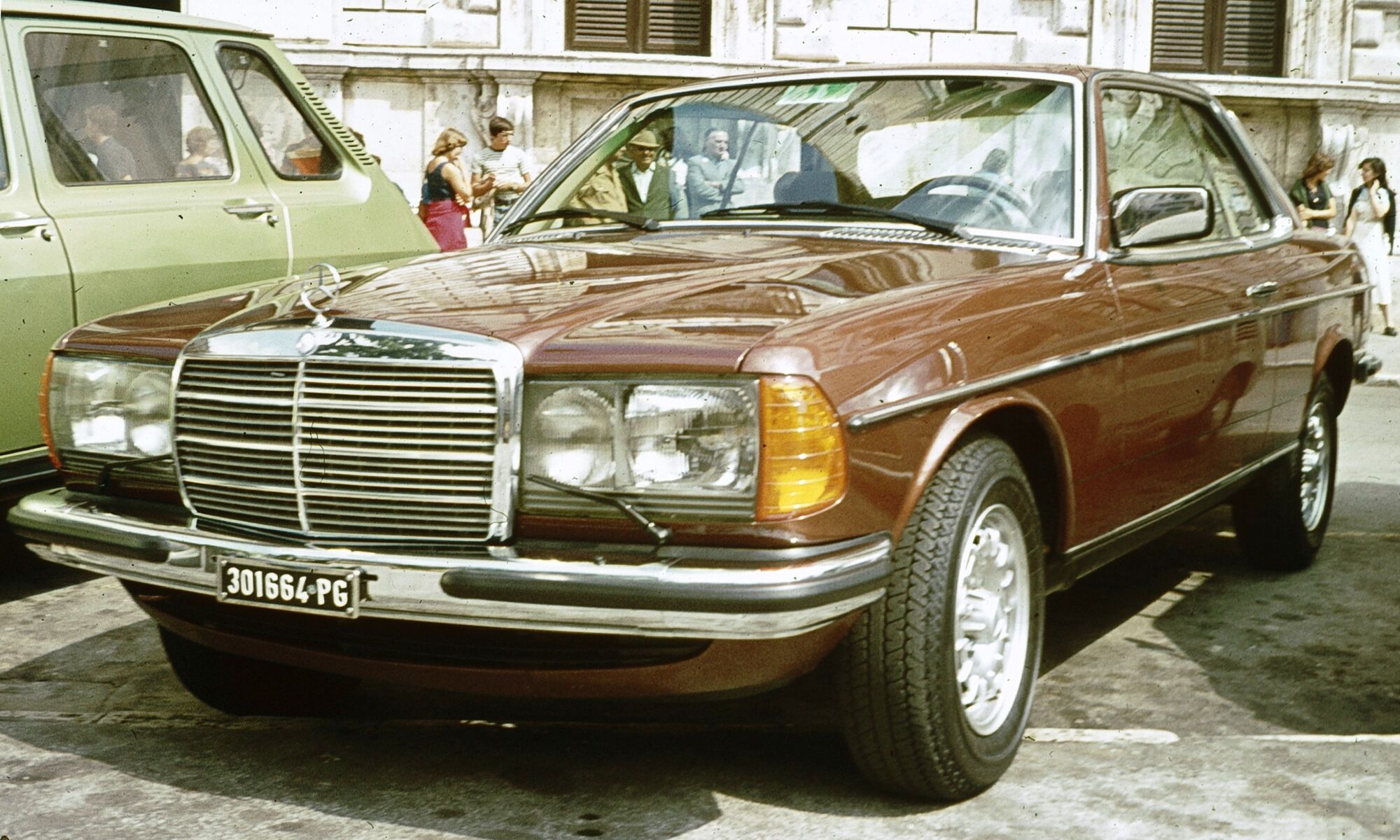 Mercedes Benz W123 Autopedia Fandom Powered By Wikia
