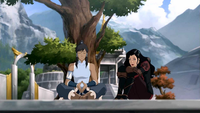 Asami surveille Korra