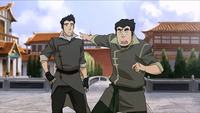 Bolin exposes the queen