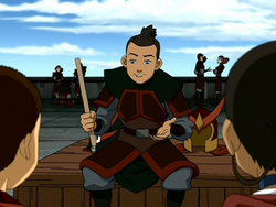 Sokka legt het plan uit