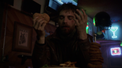 Shaw Cheeseburger