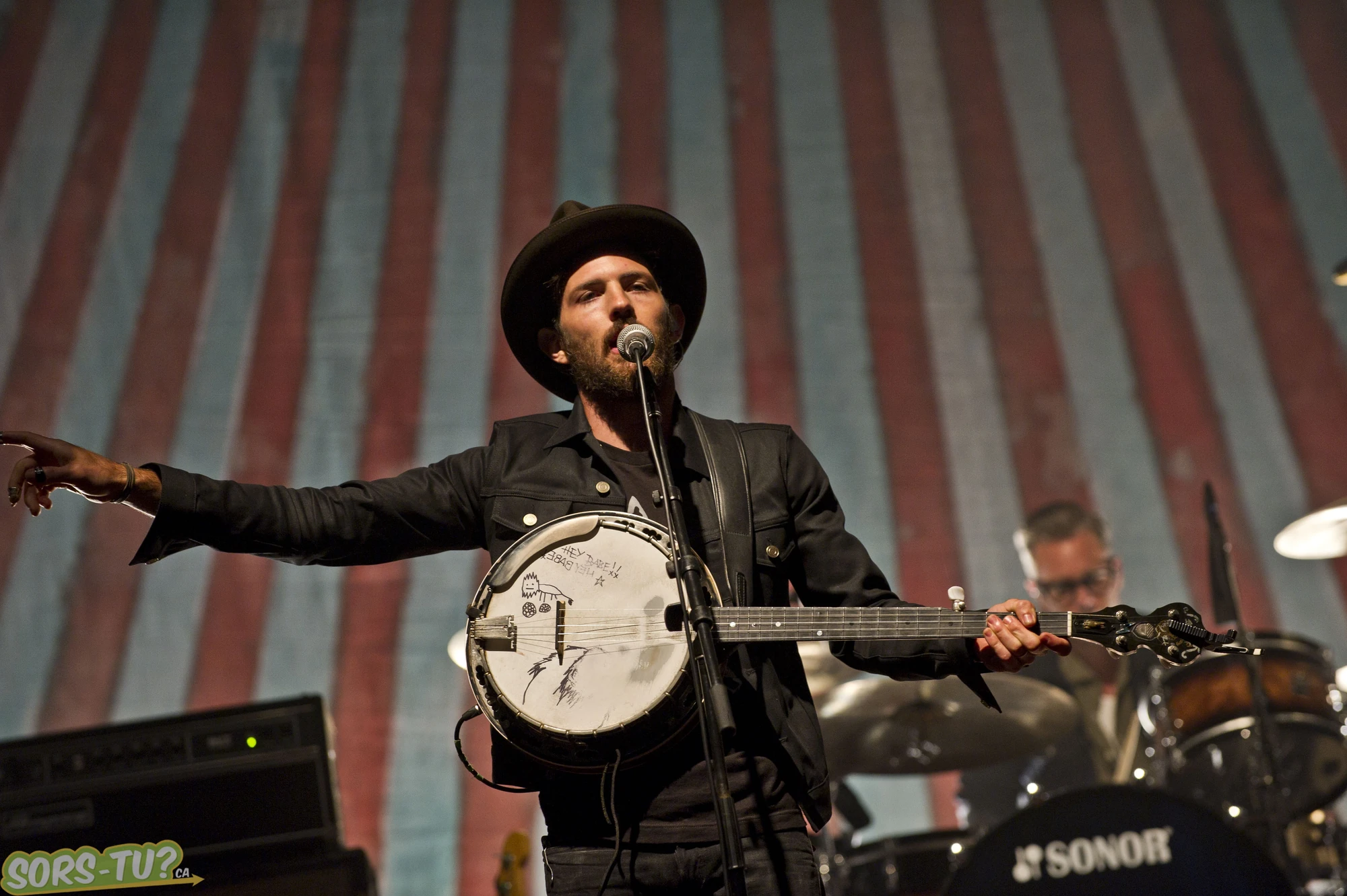 Scott Avett The Avett Brothers Wiki FANDOM powered by Wikia
