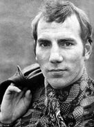 pete postlethwaite xenopedia fandom powered by wikia pete postlethwaite xenopedia fandom powered by wikia