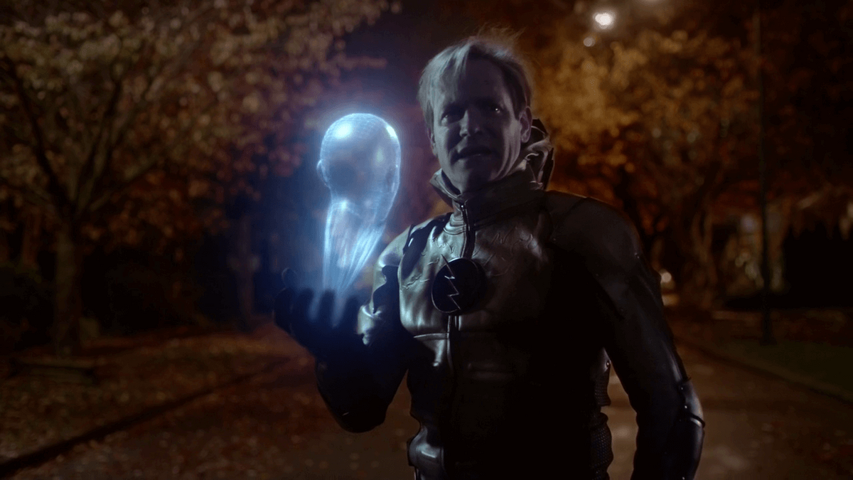 Eobard_Thawne_questions_Gideon_as_to_where_he_is