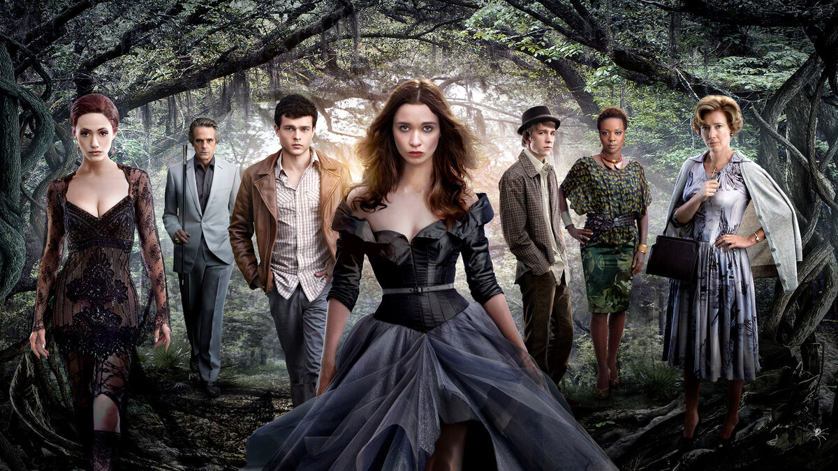 A promotional image from the book-to-movie adaptation of Beautiful Creatures.