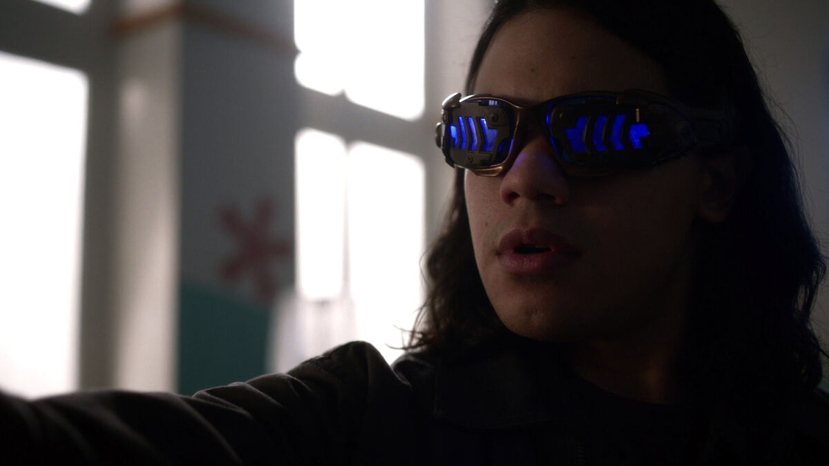 Carlos Valdes as Cisco