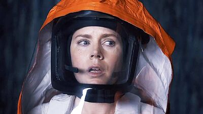 'Arrival' Trailer Balances Smarts with Spectacle