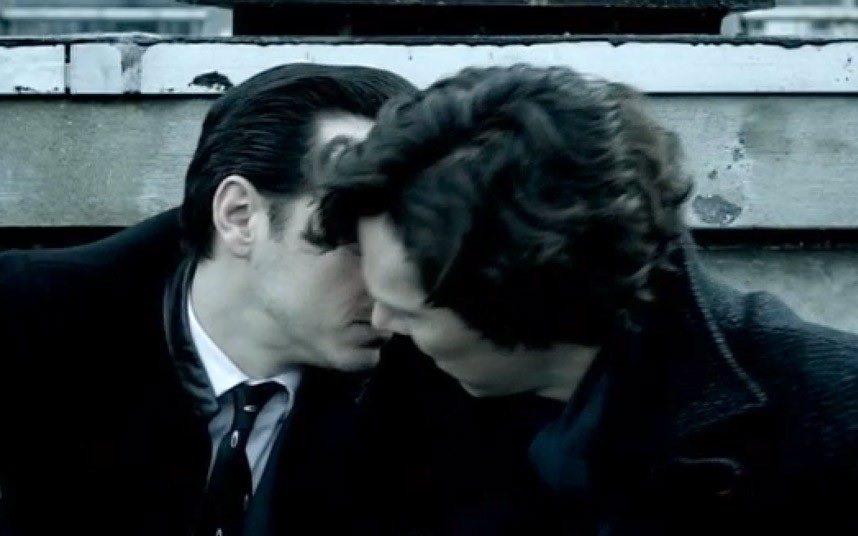 Image Moriarty and Sherlock share a kiss.jpg Baker Street Wiki FANDOM powered by Wikia