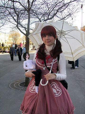 File:447px-Lolita fashion ball-jointed doll.jpg