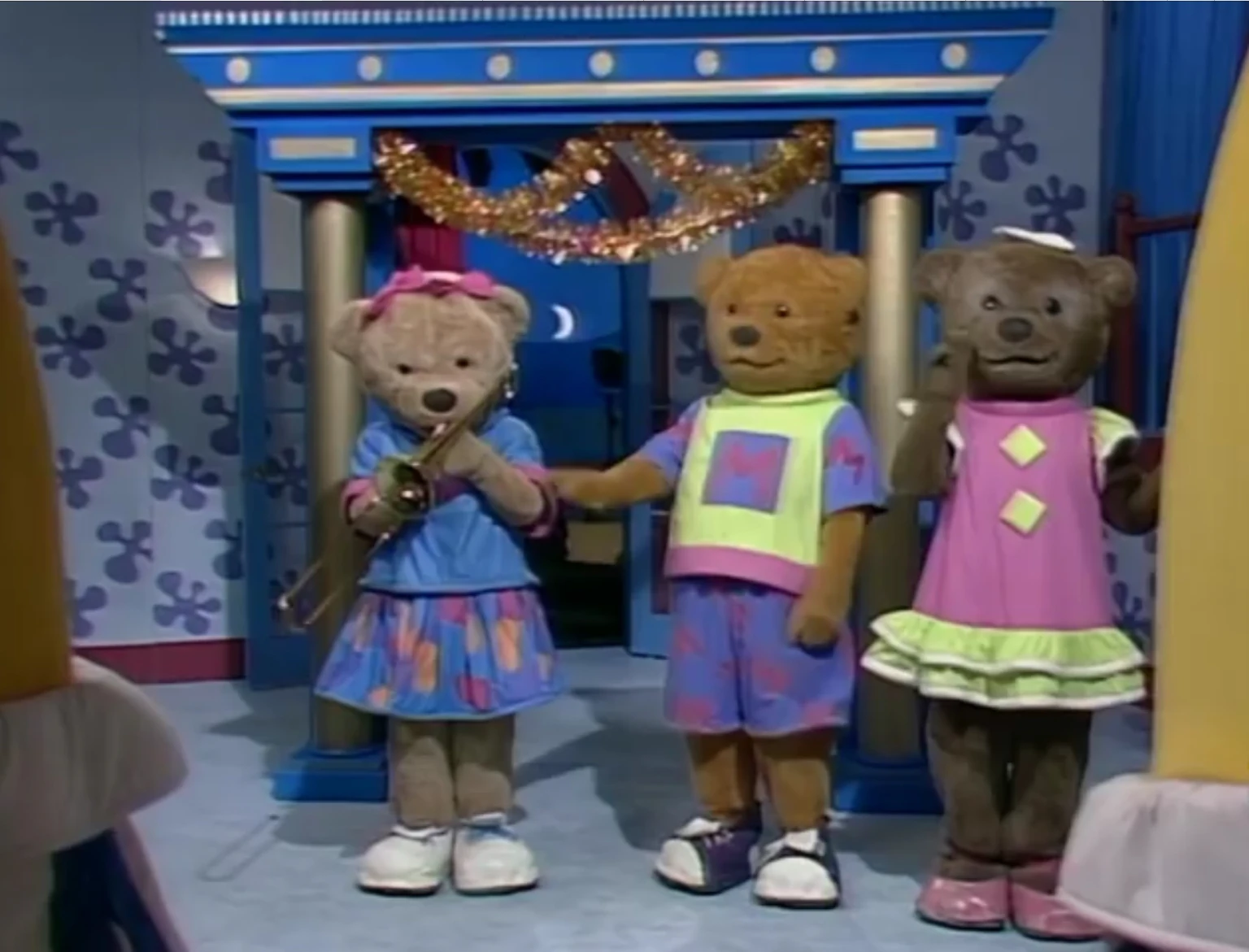 Show Business Bananas in Pyjamas Wiki Fandom