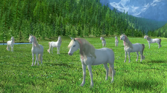 barbie and her sisters in a pony tale majesty