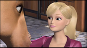 Barbie-s-Cute-moments-barbie-movies-35883417-500-281