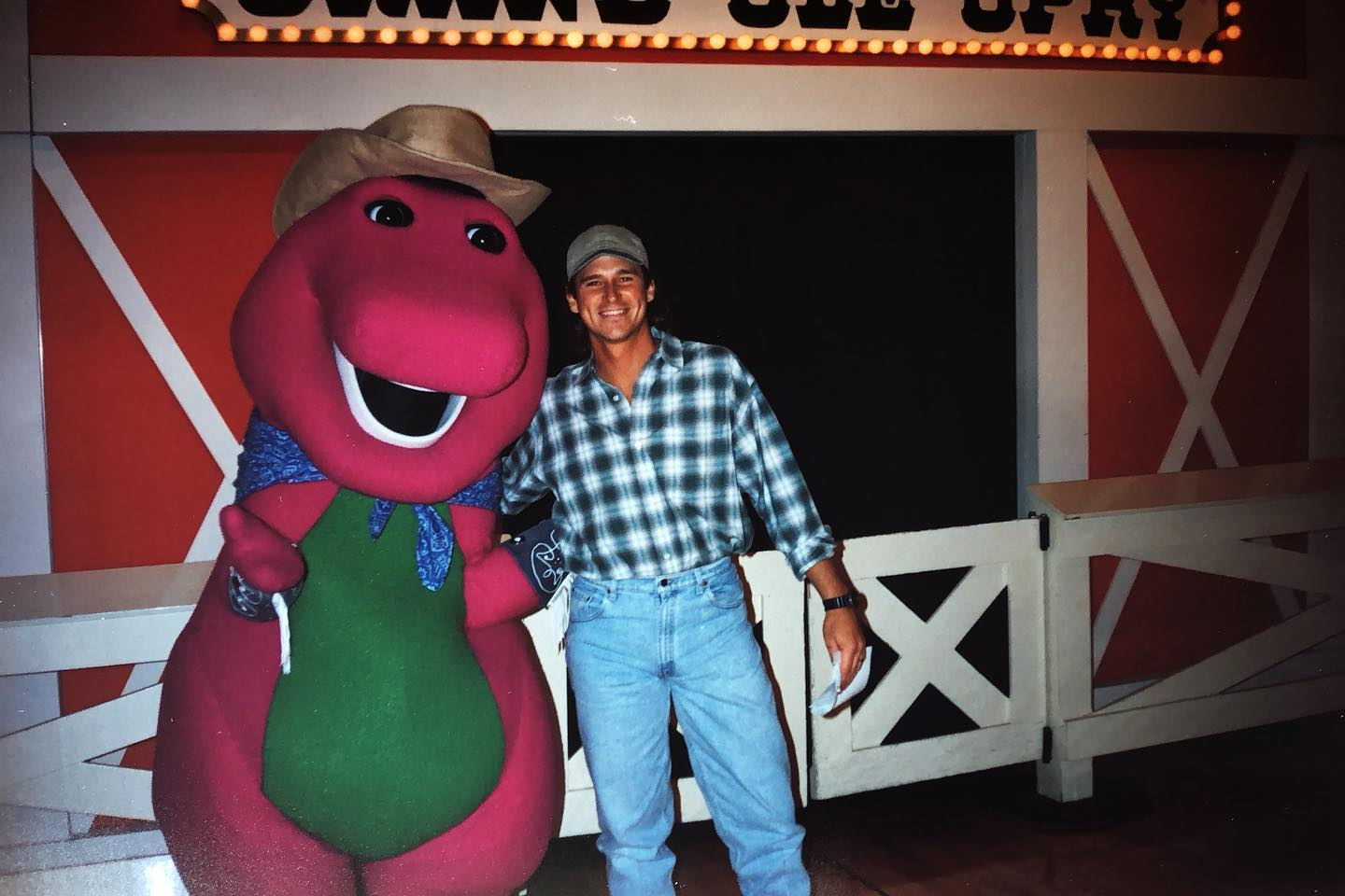 Barney At Grand Ole Opry Barney Wiki Fandom barney-at-grand-ole-opry-barney-wiki-fandom