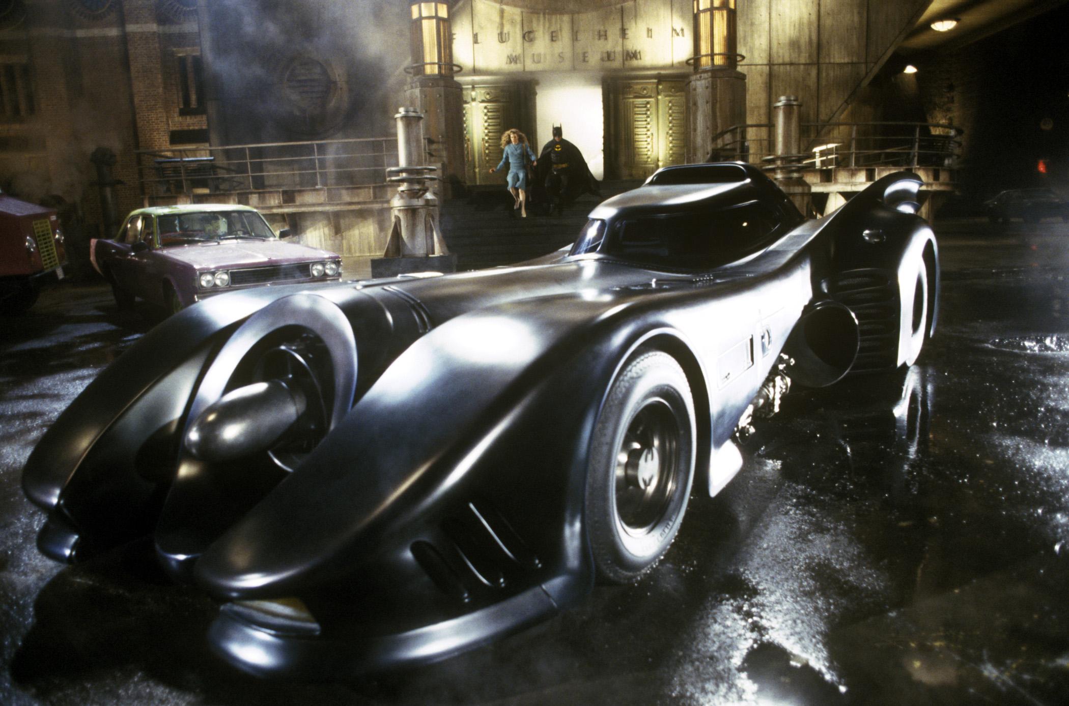 Resultado de imagem para batmobile batman 1989