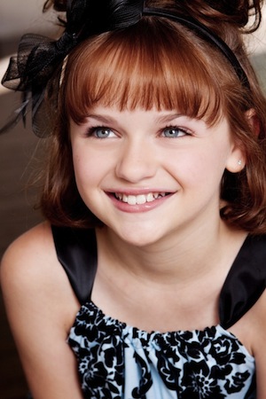 Joey King | Batman Wiki | FANDOM powered by Wikia