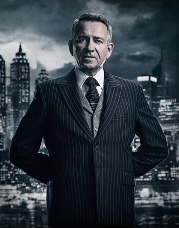 Resultado de imagen de gotham alfred