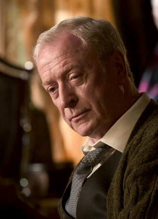 Resultado de imagen de batman begins alfred