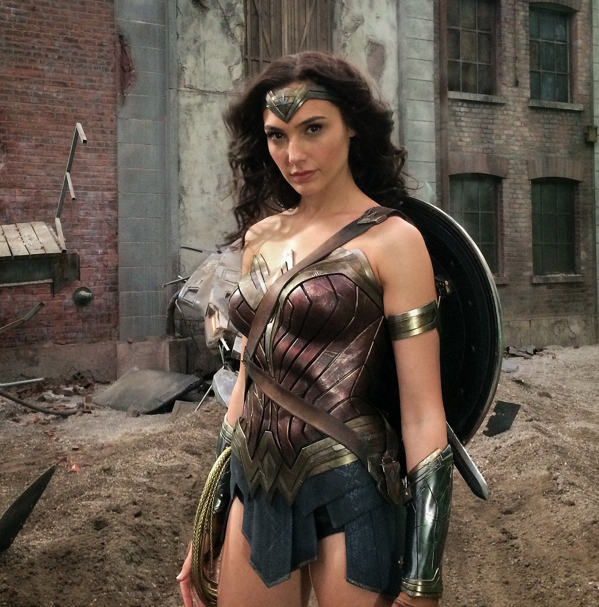 Wonder Woman Gal Gadot Batman Wiki Fandom Powered By Wikia 