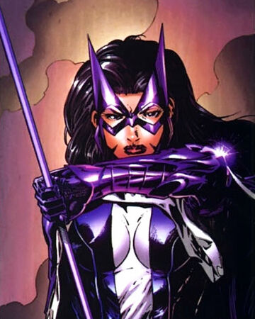 Huntress Helena Bertinelli Batman Wiki Fandom