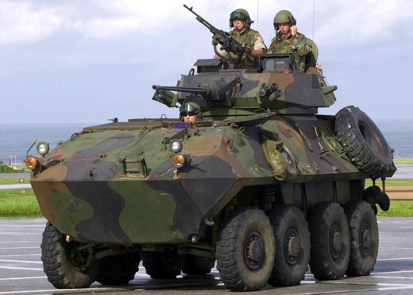 LAV-25 | Wiki Battlefield | FANDOM powered by Wikia