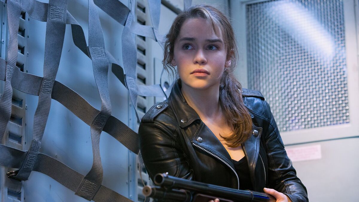 terminator genisys sarah connor emilia clarke