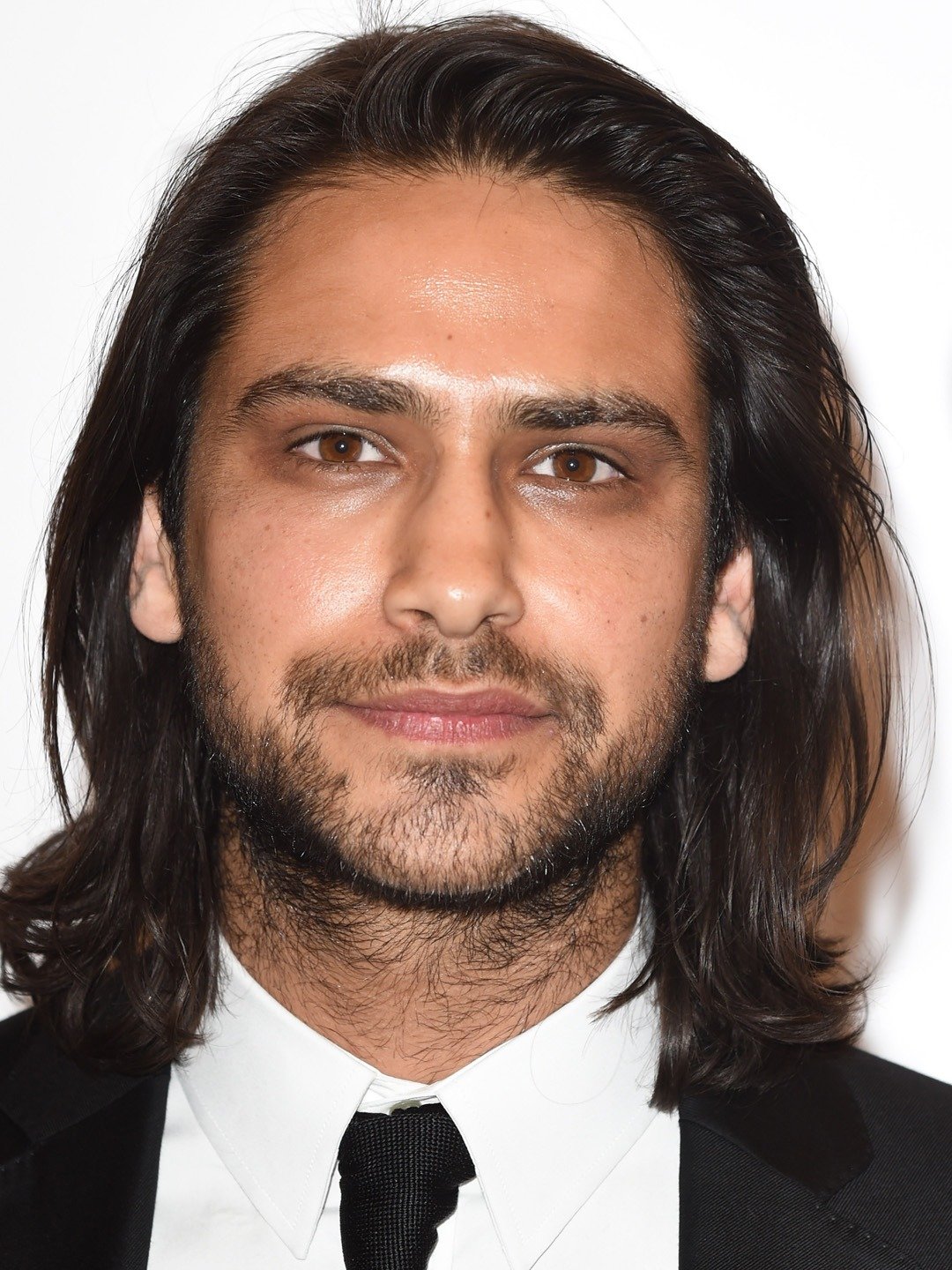Luke Pasqualino Bbc S The Musketeers Wiki Fandom