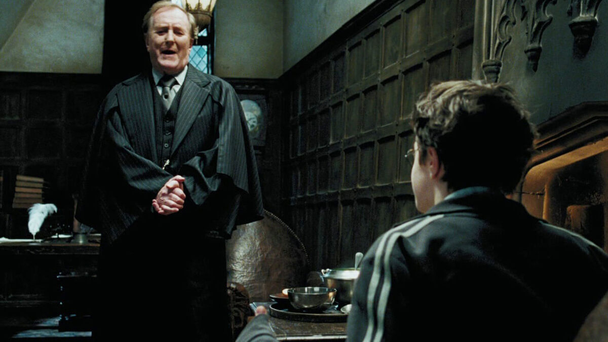Harry Potters Cornelius Fudge is a Death Eater