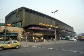 Charlottenburg Bahnhof Zoo Berlin 1974 Wikia Fandom