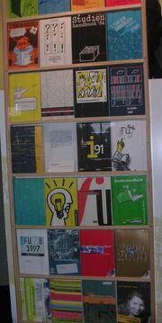 301px-Freie Universität Berlin - Studienhandbuch