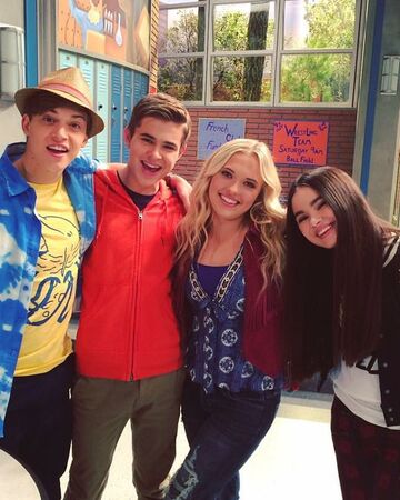 Barry Cyd Naldo Shelby Best Friends Whenever Wiki Fandom