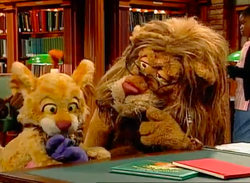 Episode 81: Mrs. McNosh Hangs Up Her Wash/Knuffle Bunny | Between the