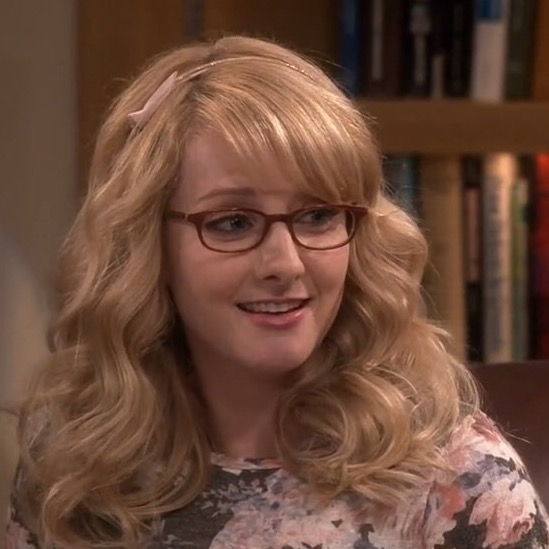 Теория большого взрыва говард воловиц. Говард из теории большого взрыва. Теория большого взрыва говард воловиц. Говард воловиц манишка. Как зовут говарда.