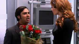 S5EP14 - Raj is unable ot talk to Siri