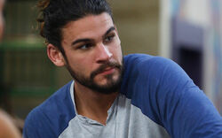 BB21 Jack Warned