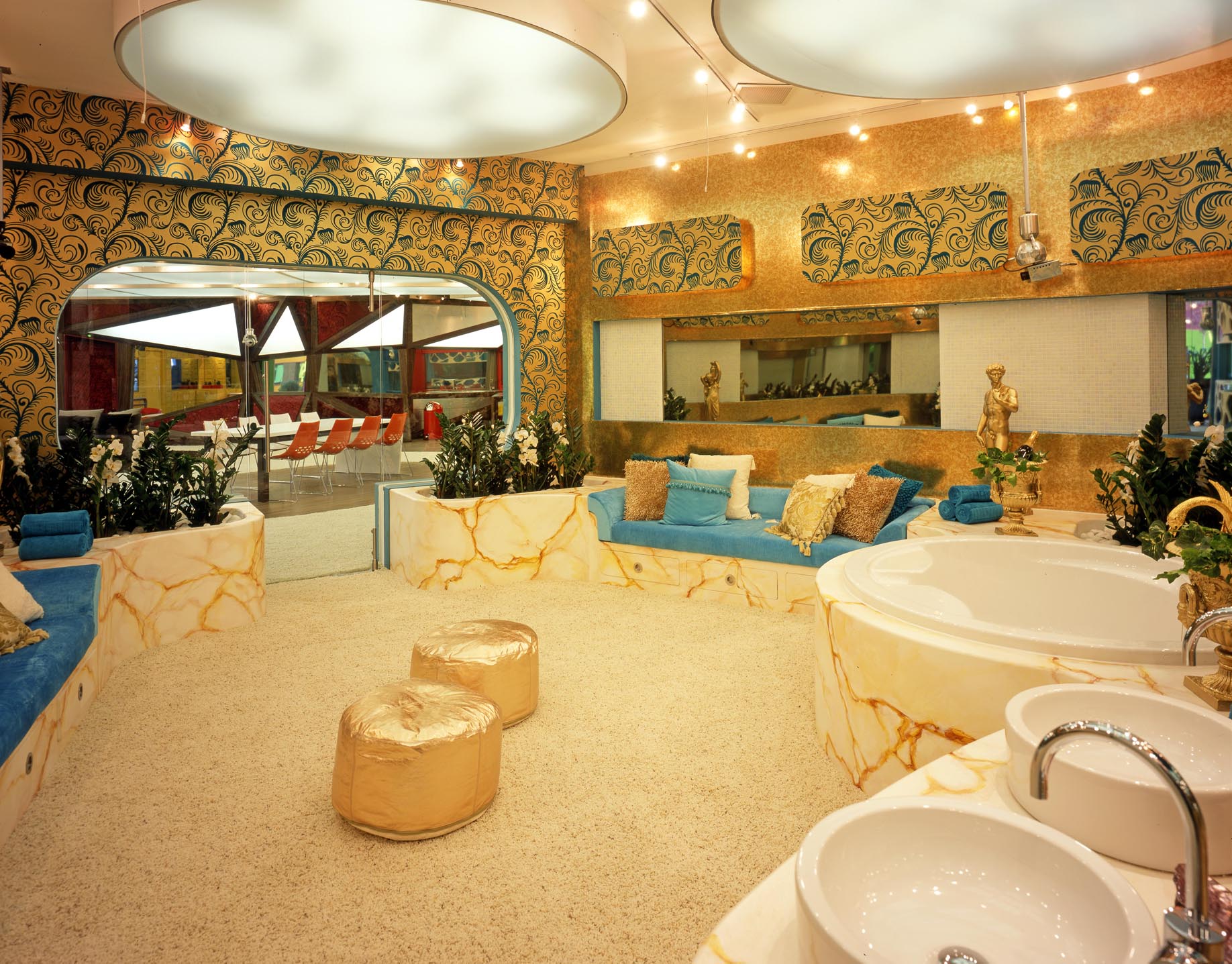 Image Bathroom Jpg Brother Uk Wiki Fandom Ed By Wikia Bathroom Jpg